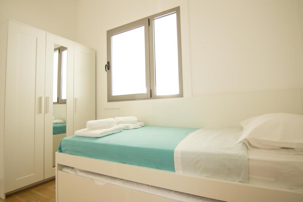 Athenian Blue - Family Apt 5' Minutes From Acropolis Museum Exterior foto