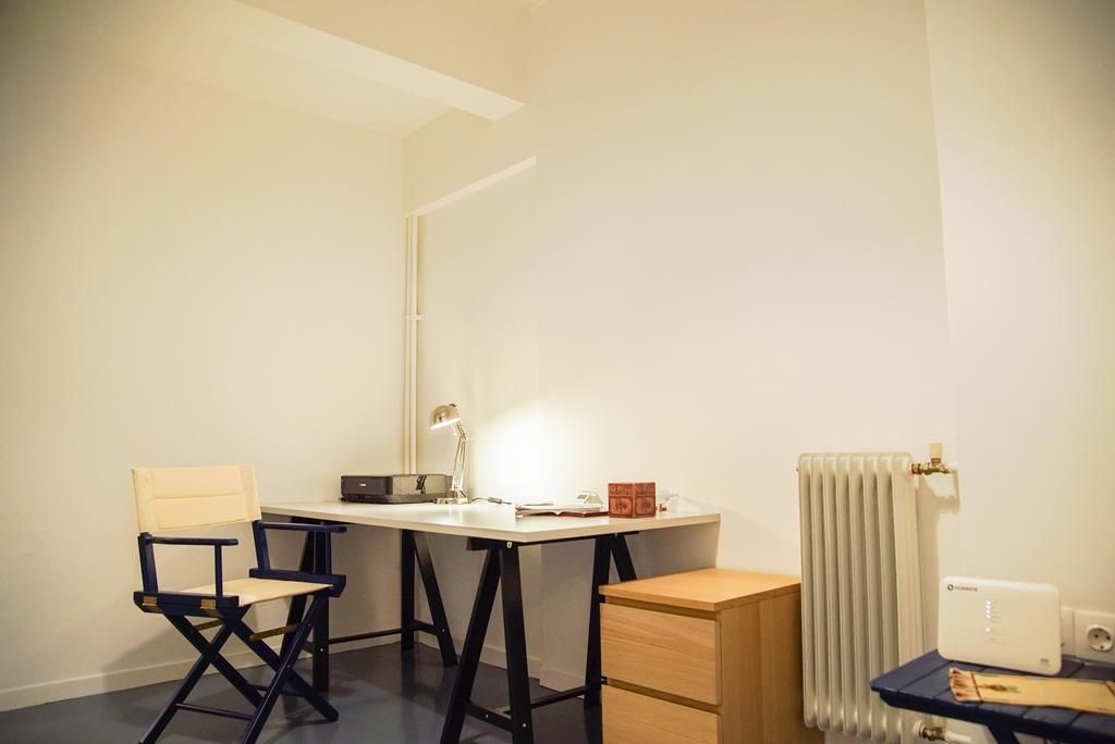 Athenian Blue - Family Apt 5' Minutes From Acropolis Museum Exterior foto